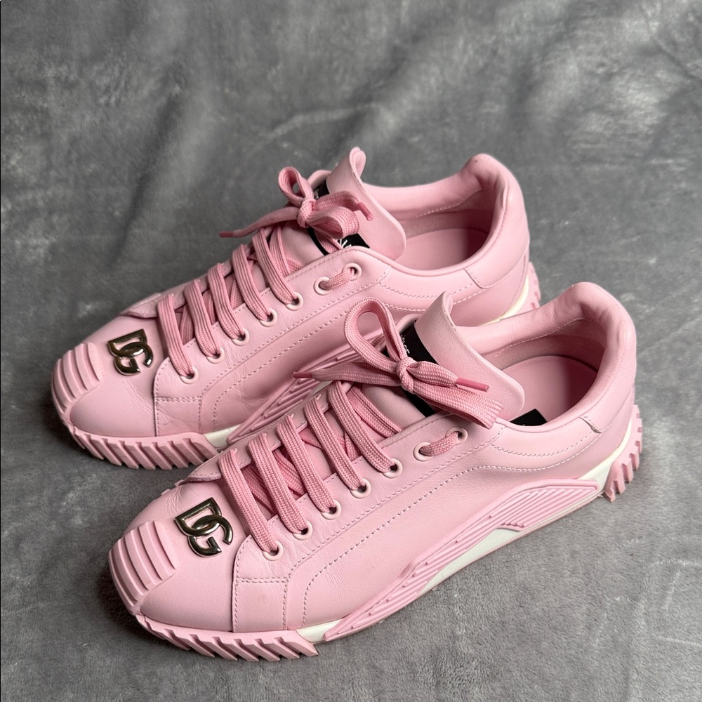 Dolce & Gabbana Pink Sneakers